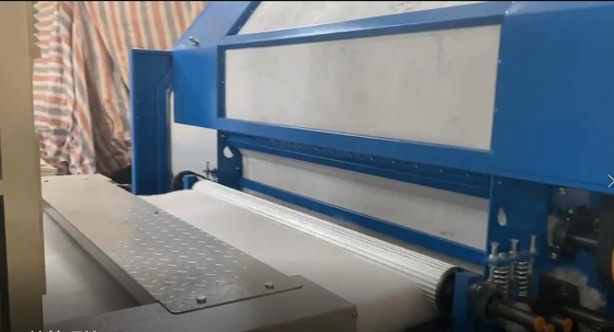 Новый тип высокоскоростной карточной машины HYSL-150 Рабочая ширина 1500 мм